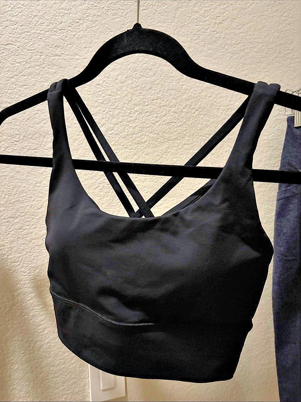 Lululemon Free to Be Wild Bra *Long Line Black Size 6